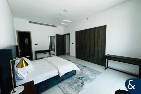 Penthouse in Soho Palm Jumeirah, Palm Jumeirah, Dubai 2 bedrooms, 266 sq.m. № 76620 - photo 11