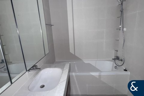 Apartment in EMAAR Beachfront, Dubai Harbour, Dubai 2 bedrooms, 137 sq.m. № 76605 - photo 16