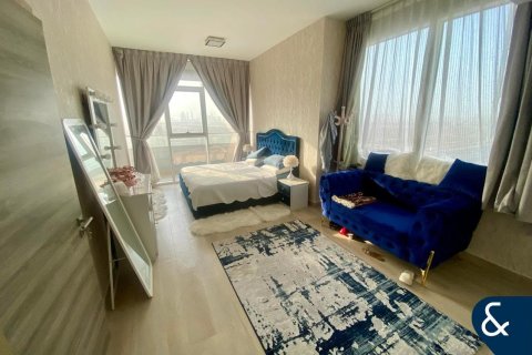 Apartamento en Bloom Towers, Jumeirah Village Circle, Dubai, 2 dormitorios, 110 m², № 76603 - foto 8