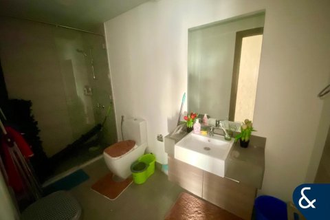 Apartamento en Bloom Towers, Jumeirah Village Circle, Dubai, 2 dormitorios, 110 m², № 76603 - foto 10