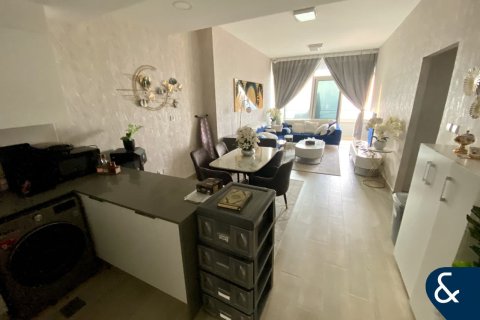 Apartamento en Bloom Towers, Jumeirah Village Circle, Dubai, 2 dormitorios, 110 m², № 76603 - foto 1