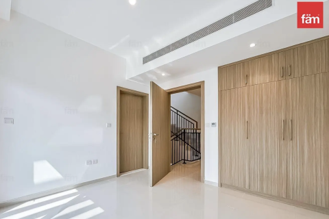 Townhouse in Dubai 3 bedrooms, 142.6 sq.m. № 120757 - photo 5