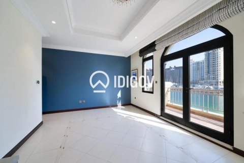 Villa in Garden Homes, Palm Jumeirah, Dubai 4 bedrooms, 464.52 sq.m. № 120760 - photo 7
