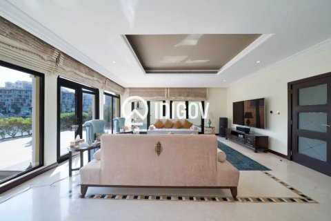 Villa in Garden Homes, Palm Jumeirah, Dubai 4 bedrooms, 464.52 sq.m. № 120760 - photo 4