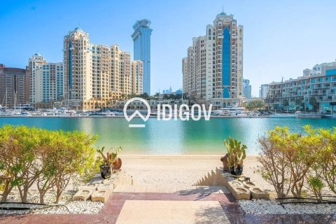 Villa in Garden Homes, Palm Jumeirah, Dubai 4 bedrooms, 464.52 sq.m. № 120760 - photo 14