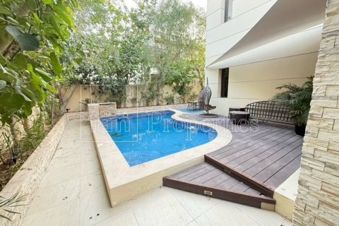 Villa à Dubai, 4 chambres, 393 m², № 40568 - photo 16