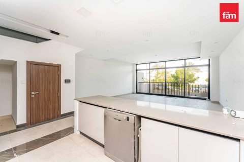 Villa à Al Furjan, Dubai, 4 chambres, 181.7 m², № 40577 - photo 9