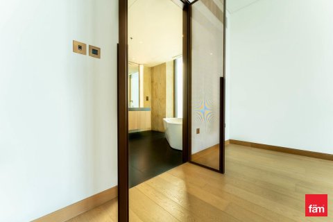 Apartment in Dubai 3 bedrooms, 250.7 sq.m. № 40567 - photo 2
