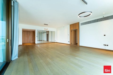 Apartment in Dubai 3 bedrooms, 250.7 sq.m. № 40567 - photo 8