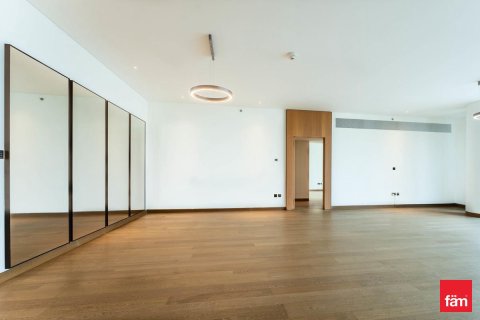 Apartment in Dubai 3 bedrooms, 250.7 sq.m. № 40567 - photo 9