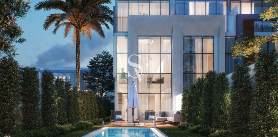 Townhouse in Dubai Investment Park, Dubai 4 bedrooms, 110 sq.m. № 101137