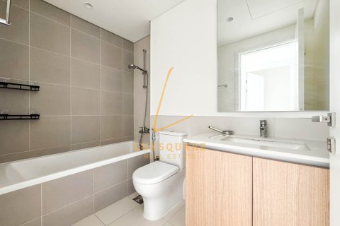 Villa in Dubai South (Dubai World Central), Dubai 3 bedrooms, 181 sq.m. № 69221 - photo 20