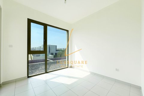 Villa in Dubai South (Dubai World Central), Dubai 3 bedrooms, 181 sq.m. № 69221 - photo 14