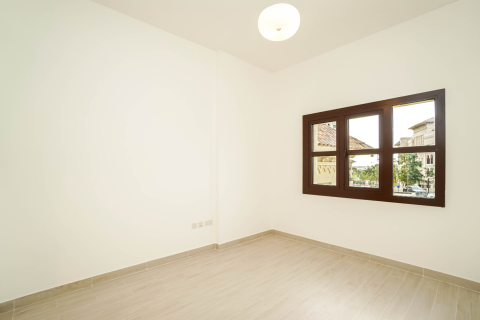 Apartamento en Jumeirah Golf Estates, Dubai, 2 dormitorios, 128 m², № 69216 - foto 10