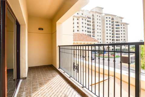 Apartamento en Jumeirah Golf Estates, Dubai, 2 dormitorios, 128 m², № 69216 - foto 26