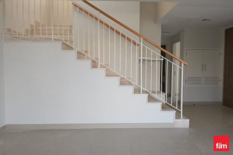 Villa in Dubai Hills Estate, Dubai 5 bedrooms, 301.2 sq.m. № 69708 - photo 6