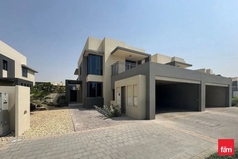 Villa in Dubai Hills Estate, Dubai 5 bedrooms, 301.2 sq.m. № 69708 - photo 27