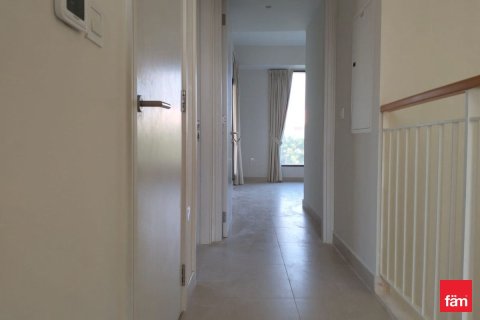 Villa in Dubai Hills Estate, Dubai 5 bedrooms, 301.2 sq.m. № 69708 - photo 8