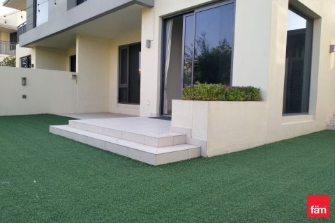 Villa in Dubai Hills Estate, Dubai 5 bedrooms, 301.2 sq.m. № 69708 - photo 25