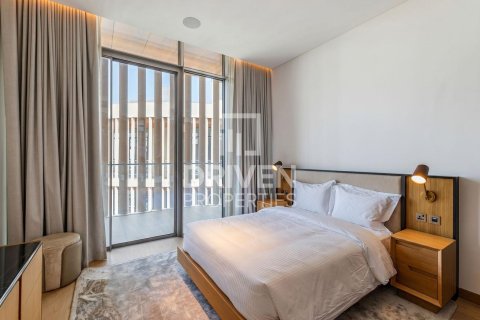 Duplex in Jumeirah, Dubai 5 bedrooms, 828.32 sq.m. № 140085 - photo 9