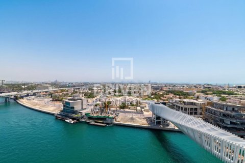 Duplex in Jumeirah, Dubai 5 bedrooms, 828.32 sq.m. № 140085 - photo 22