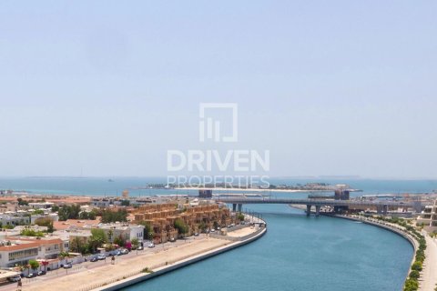 Duplex in Jumeirah, Dubai 5 bedrooms, 828.32 sq.m. № 140085 - photo 21
