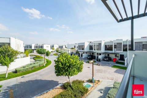 Villa en Dubai, 6 dormitorios, 425.3 m², № 115800 - foto 23