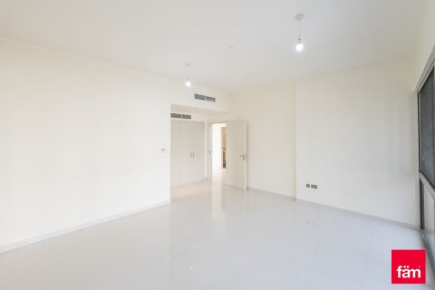 Villa en Dubai, 6 dormitorios, 425.3 m², № 115800
