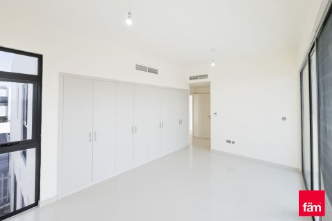 Villa en Dubai, 6 dormitorios, 425.3 m², № 115800 - foto 21