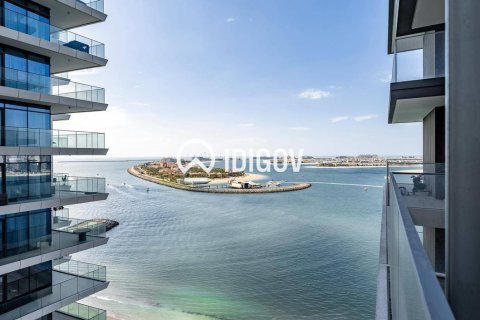 Apartment in EMAAR Beachfront, Dubai Harbour, Dubai 2 bedrooms, 104.33 sq.m. № 120778