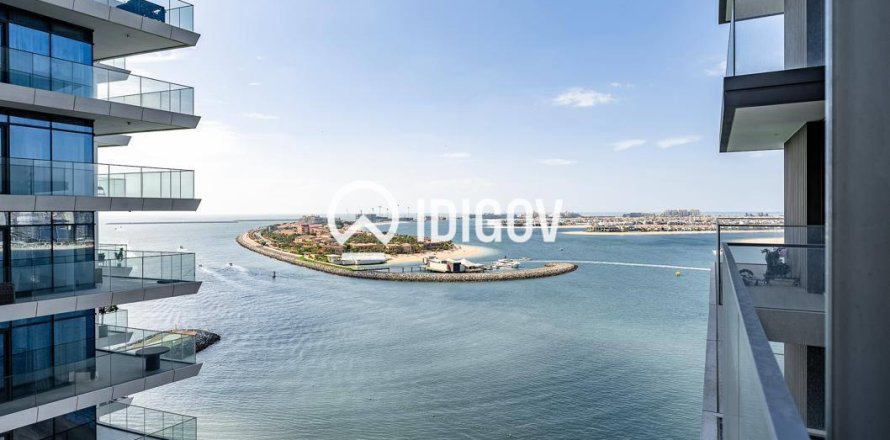 Apartment in EMAAR Beachfront, Dubai Harbour, Dubai 2 bedrooms, 104.33 sq.m. № 120778