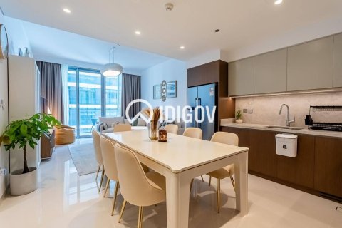 Apartment in EMAAR Beachfront, Dubai Harbour, Dubai 2 bedrooms, 104.33 sq.m. № 120778 - photo 4
