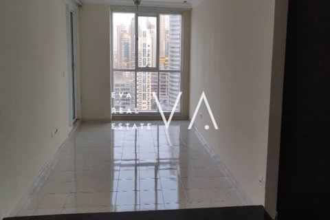 Apartment in Jumeirah Lake Towers, Dubai 2 bedrooms, 107 sq.m. № 52719 - photo 11