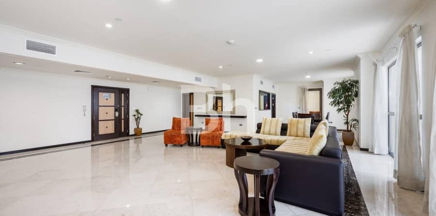 Apartamento en Jumeirah Beach Residence, Dubai, 3 dormitorios, 246 m², № 56872
