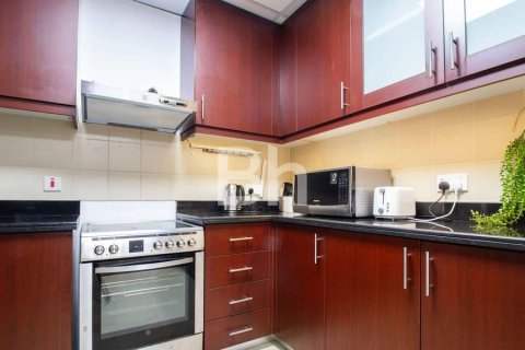 Apartamento en Jumeirah Beach Residence, Dubai, 1 dormitorio, 142 m², № 56868 - foto 2