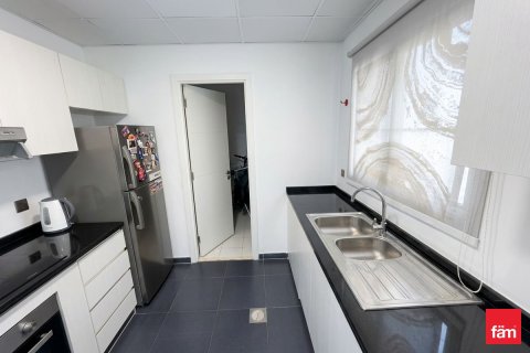 Townhouse in Dubai 3 bedrooms, 174.1 sq.m. № 110896 - photo 11