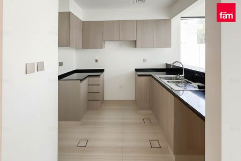 Villa à Dubai, 4 chambres, 180 m², № 89235 - photo 11