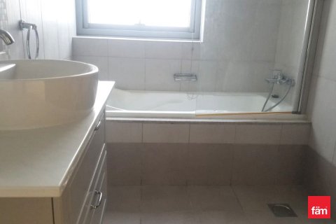 Apartamento en Business Bay, Dubai, 3 dormitorios, 190.3 m², № 69356 - foto 14