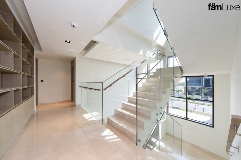 Villa in Dubai Hills Estate, Dubai 5 bedrooms, 707.5 sq.m. № 48805 - photo 27