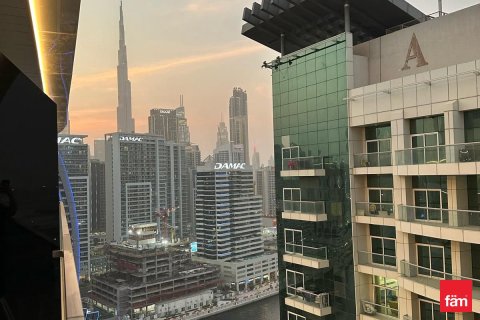 Apartamento en Business Bay, Dubai, 1 dormitorio, 113.9 m², № 48799 - foto 10