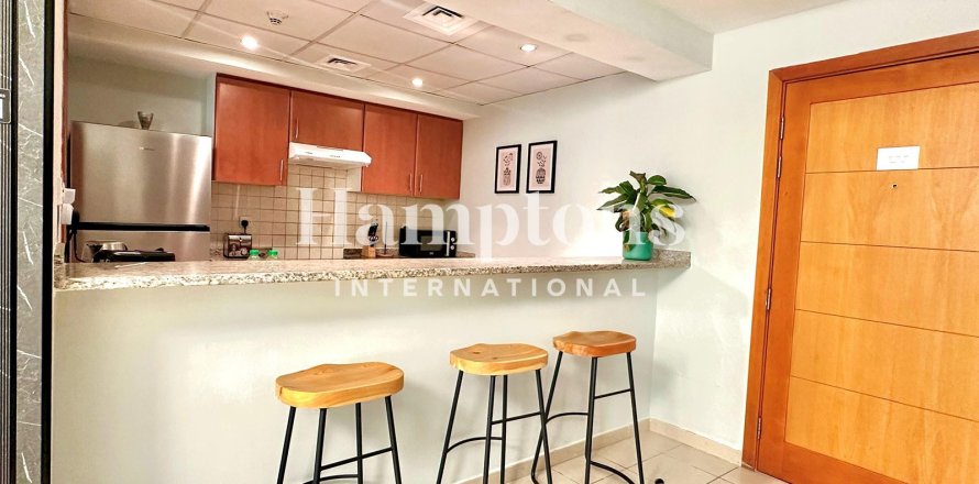 Apartamento en Greens, Dubai, 1 dormitorio, 74.34 m², № 103320