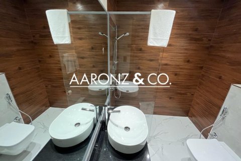 Снять в аренду квартиру в Дубай Марине, Дубай: 1 спальня, 65м², № 90885 - фото 16