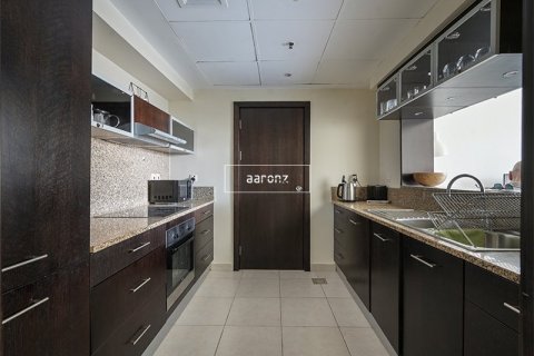 Снять в аренду квартиру в Дубай Марине, Дубай: 1 спальня, 72м², № 13711 - фото 7