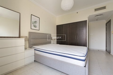 Снять в аренду квартиру в Дубай Марине, Дубай: 1 спальня, 72м², № 13711 - фото 5