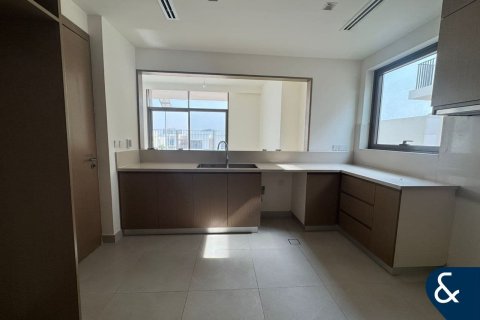 Villa à Al Furjan, Dubai, 4 chambres, 386 m², № 75239 - photo 3