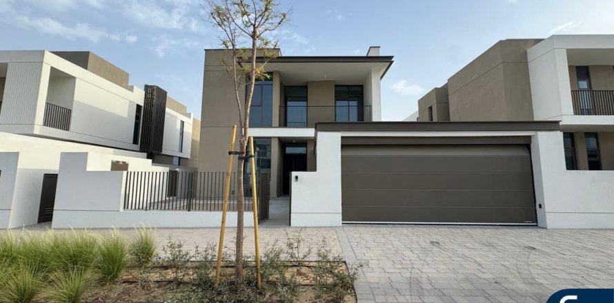 Villa à Al Furjan, Dubai, 4 chambres, 386 m², № 75239