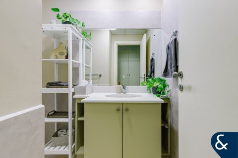 Villa in The Springs, Dubai 2 bedrooms, 167 sq.m. № 75247 - photo 13