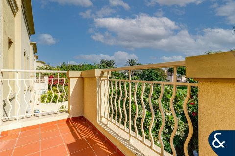 Villa in The Springs, Dubai 2 bedrooms, 167 sq.m. № 75247 - photo 24