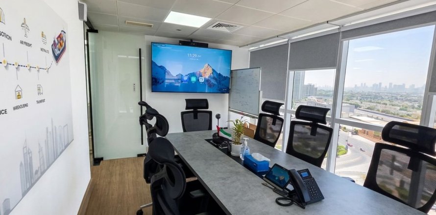Office in Dubai 126 sq.m. № 111783