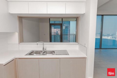 Apartment in Dubai 3 bedrooms, 154.8 sq.m. № 111781 - photo 6